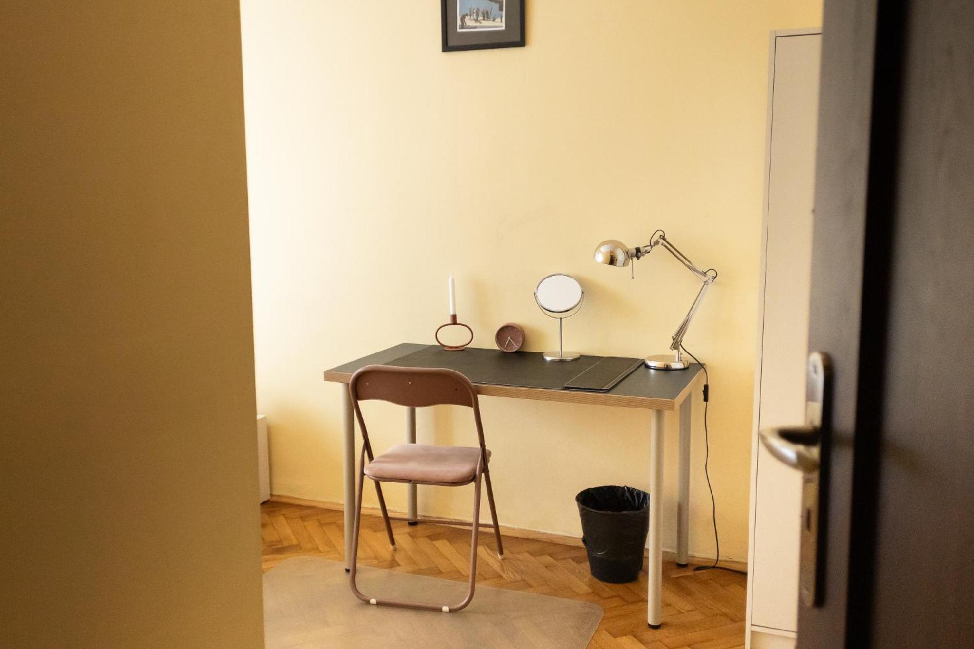 Homely 4 Bedroom Apartment - Old Town - By Upstairs Krakau Buitenkant foto