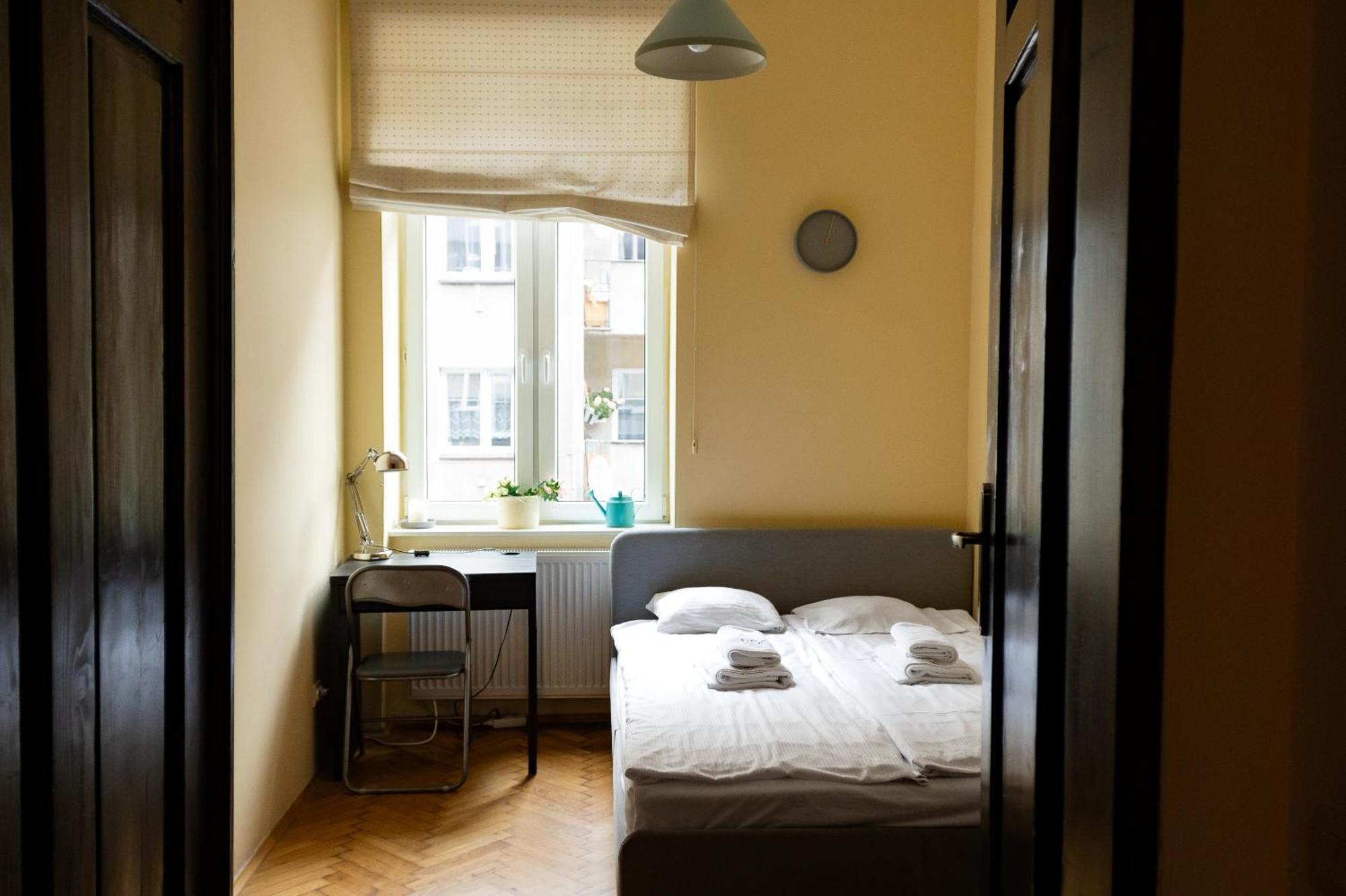 Homely 4 Bedroom Apartment - Old Town - By Upstairs Krakau Buitenkant foto