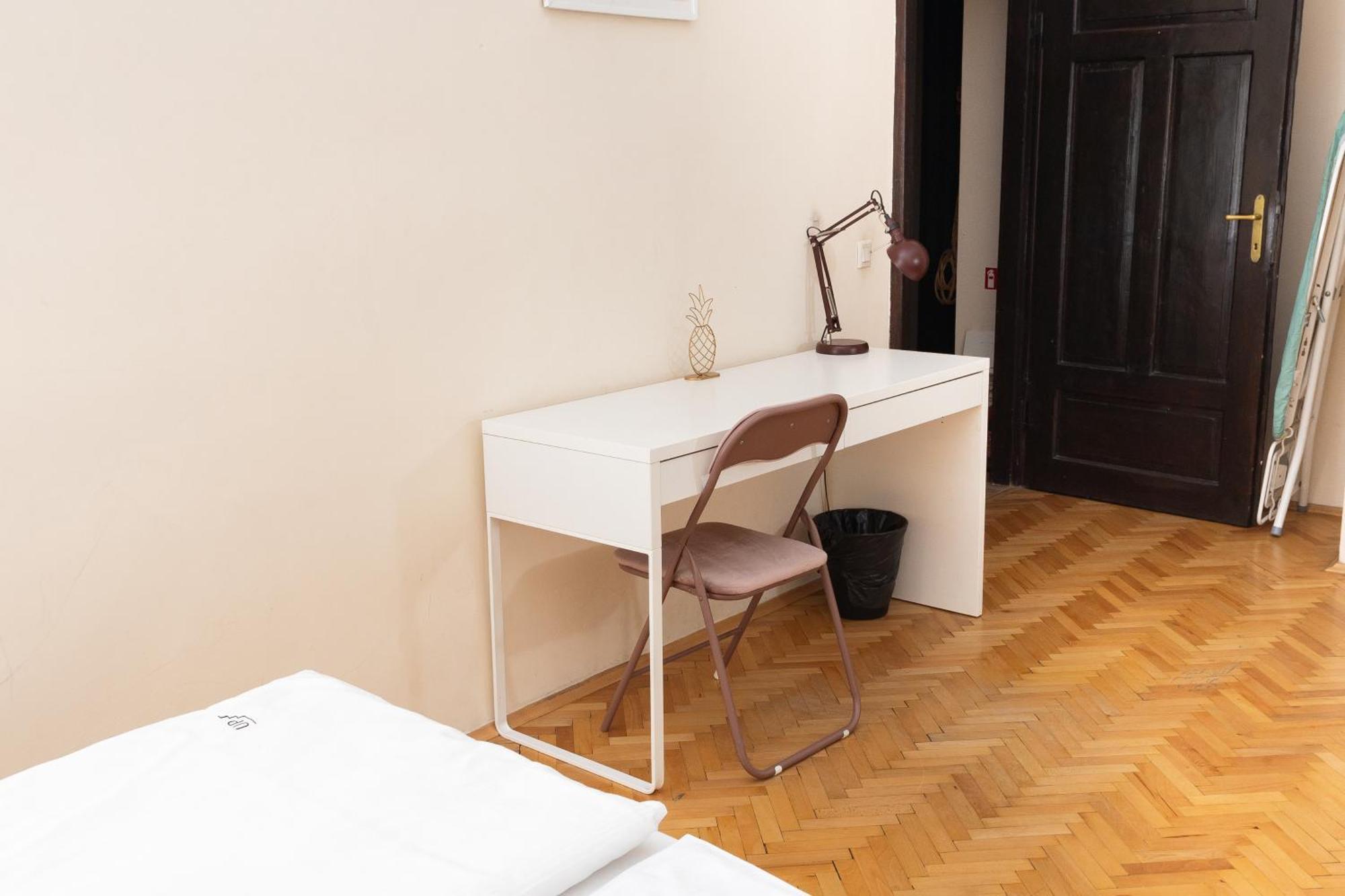 Homely 4 Bedroom Apartment - Old Town - By Upstairs Krakau Buitenkant foto